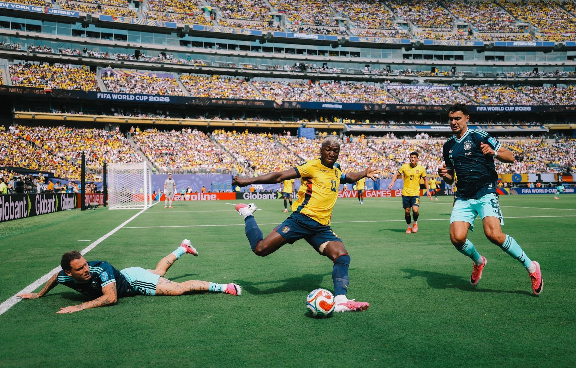 Cinco jugadores ecuatorianos tienen amarilla, pero no se perderán el partido contra México featuring ecuador