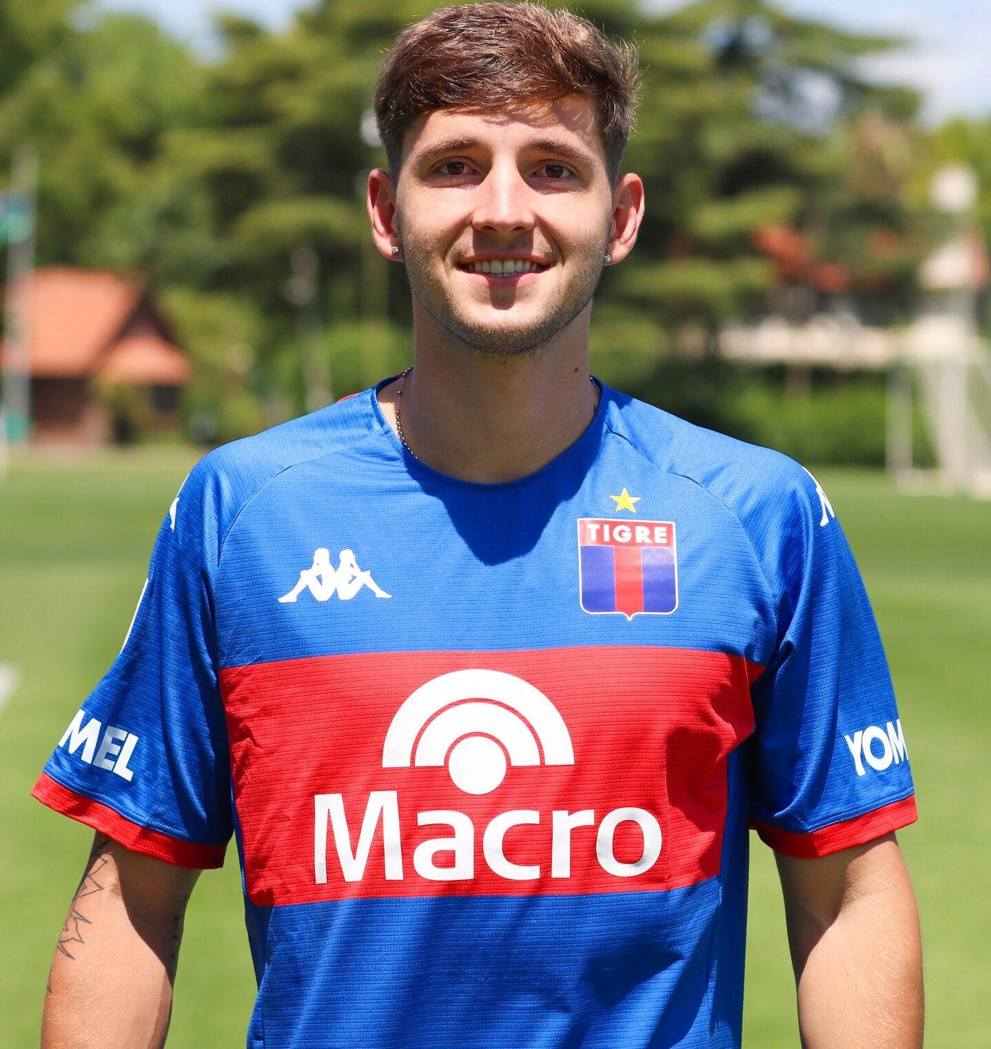 Deportivo Cuenca ficha al defensor argentino Gian Nardelli