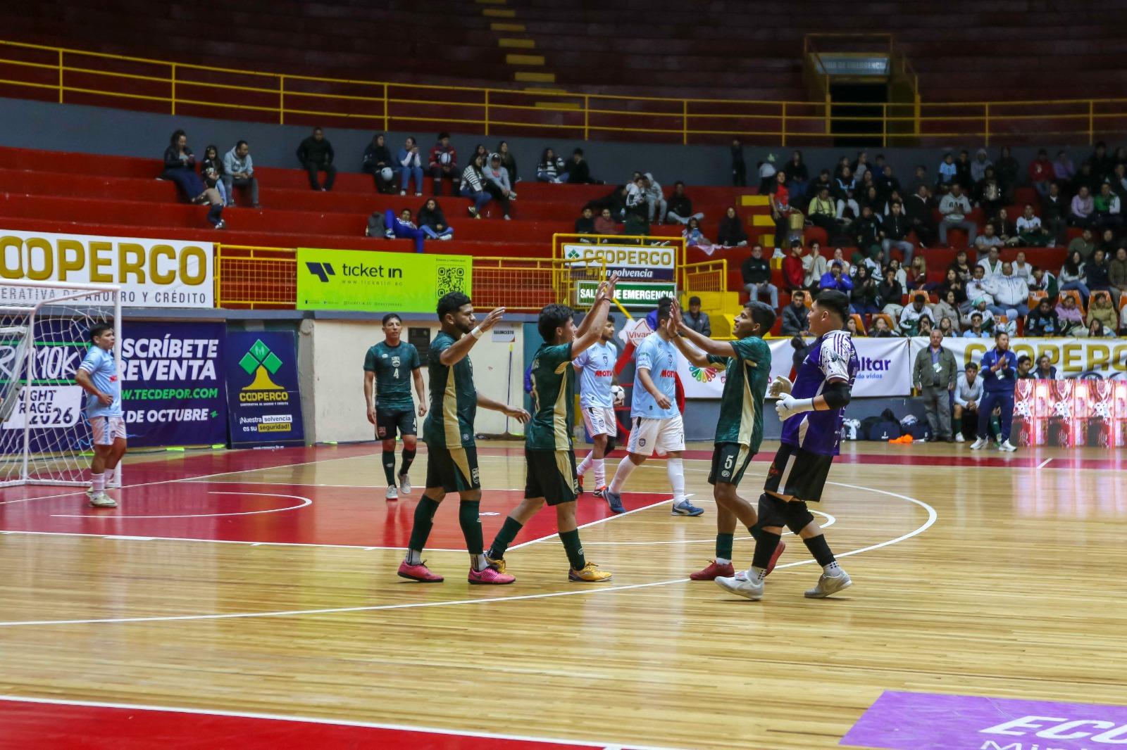 Bosque II de Monay impuso condiciones en su debut en el Mundialito de los Pobres featuring otros